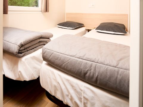 MOBILHOME 4 personnes - 2 chambres Climatisation - Dimanche