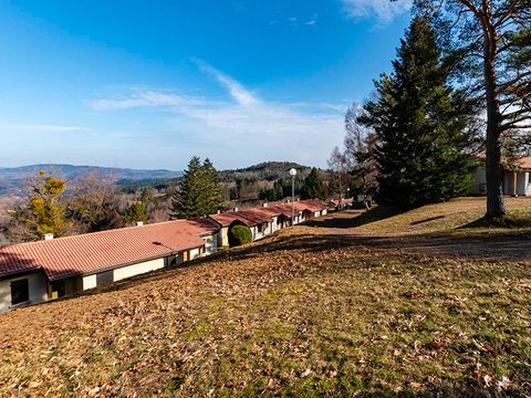 Saint-Jean-La-Vêtre - Résidence Les Monts du Forez - Vacancéole - Camping Loire - Image N°4