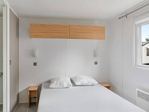 BUNGALOW 6 personnes - Mobil-home | Premium | 3 Ch. | 6 Pers. | Terrasse surélevée | 2 SDB | Clim.