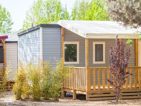 MOBILHOME 6 personnes - Mobil-home | Premium | 3 Ch. | 6 Pers. | Terrasse surélevée | Clim. | TV