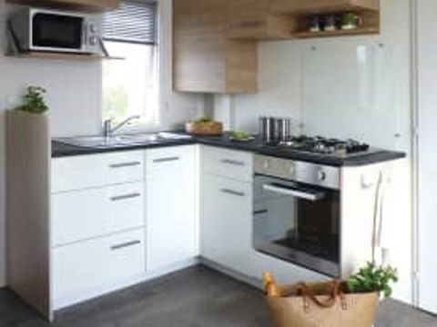 MOBILHOME 6 personnes - Elégance 3 chambres (6 pers) terrasse MOBILHOME 6 personnes - Elégance 3 chambres (6 pers) terrasse