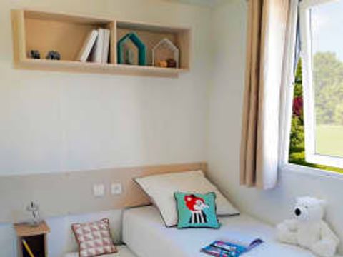 MOBILHOME 4 personnes - Excellence 2 chambres (4 pers) terrasse MOBILHOME 4 personnes - Excellence 2 chambres (4 pers) terrasse
