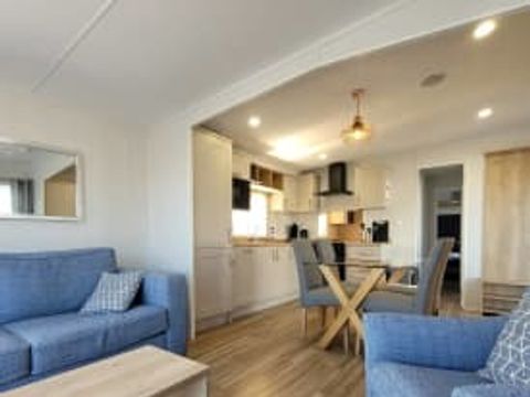 CHALET 4 personnes - Chalet Large 2 chambres avec terrasse (4 pers)