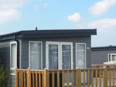 CHALET 4 personnes - Chalet Large 2 chambres avec terrasse (4 pers)
