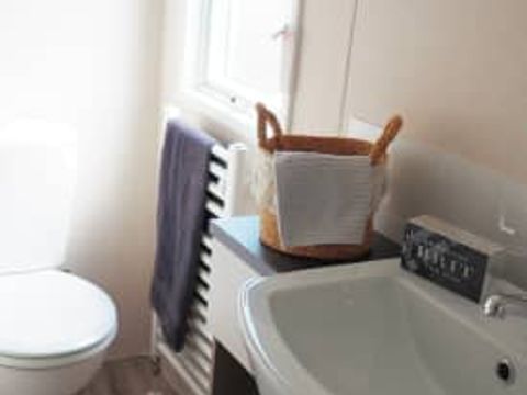 CHALET 6 personnes - Chalet Large 3 chambres avec terrasse (6 pers)