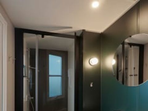 MOBILHOME 6 personnes - Elegance 3 chambres avec terrasse