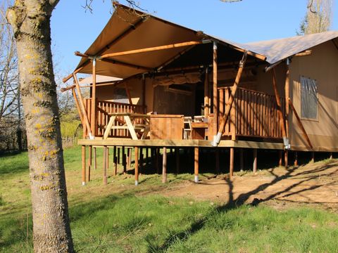Tente en toile et en bois 5 personnes - Lodge Privilège Nature - 2 chambres