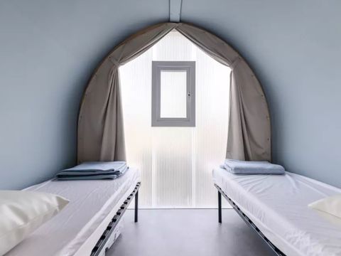 Unique 4 personnes - Coco Roulotte 3 Pièces 4 Personnes Sans Sanitaire