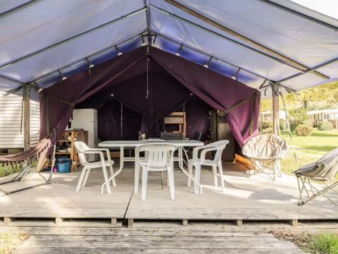 TENTE 5 personnes - Safari 3 Pièces 5 Personnes Sans Sanitaire TENTE 5 personnes - Safari 3 Pièces 5 Personnes Sans Sanitaire