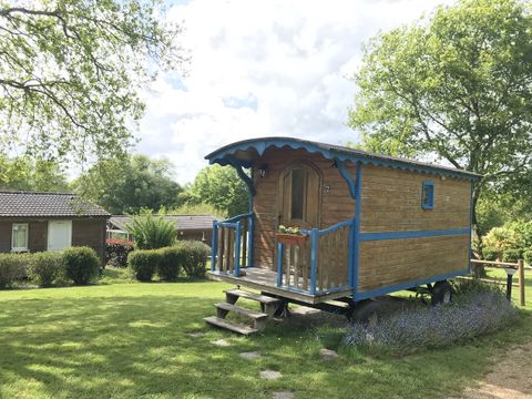 HÉBERGEMENT INSOLITE 2 personnes - Roulotte Ty Roulette