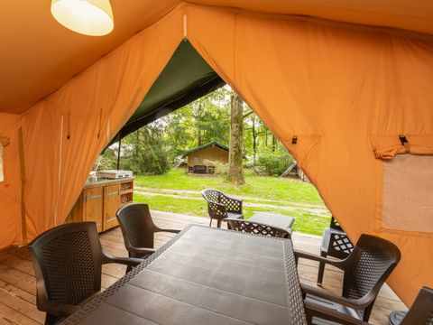 TENTE TOILE ET BOIS 6 personnes - Parc de vacances Herperduin - Tente Safari 6 personnes