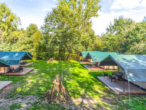TENTE TOILE ET BOIS 6 personnes - Parc de vacances Herperduin - Tente Safari 6 personnes