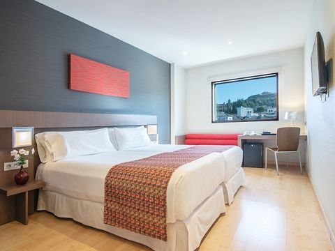 CHAMBRE 2 personnes - CHAMBRE DOUBLE