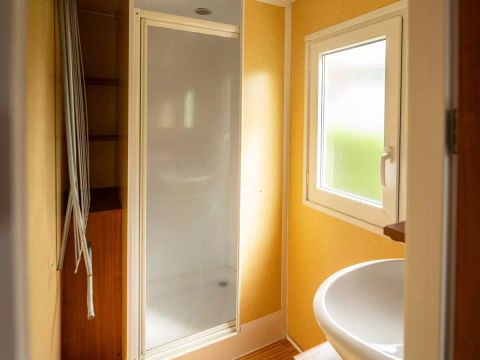 MOBILHOME 5 personnes - Mobil Home Fiji 3 Pièces 4/5 Personnes (4 adultes + 1 enfant -12 ans)