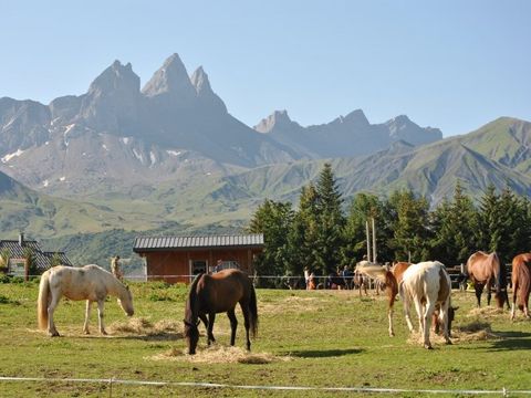 VVF Résidence Albiez-Montrond Maurienne - Camping Savoie