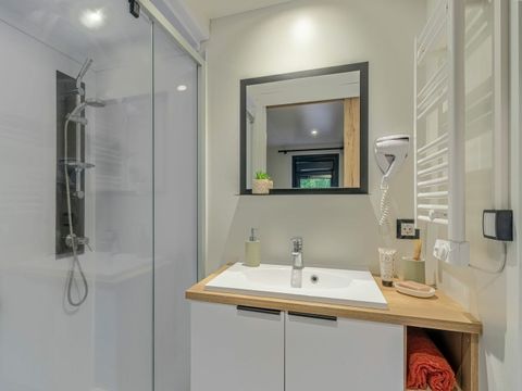 MOBILHOME 6 personnes - COTTAGE 6p 3ch 2SdB PREMIUM SPA