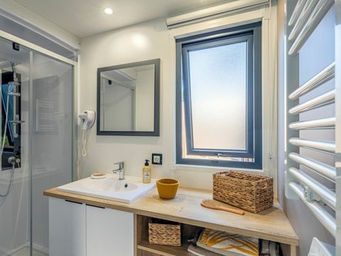 MOBILHOME 4 personnes - COTTAGE 4p 2ch 2SdB PREMIUM SPA