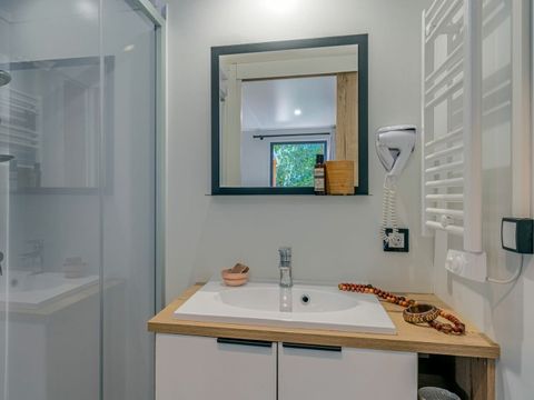 MOBILHOME 4 personnes - COTTAGE 4p 2ch 2SdB PREMIUM SPA