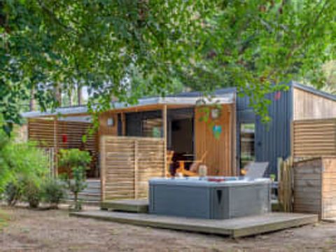 MOBILHOME 4 personnes - Cottage 4p 2ch 2SdB PREMIUM SPA