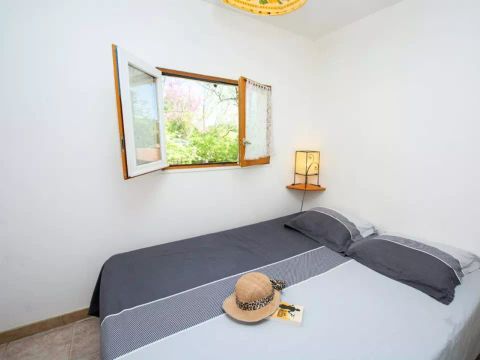 GÎTE 4 personnes - Gîte Mimosa 3 Pièces 4 Personnes + TV