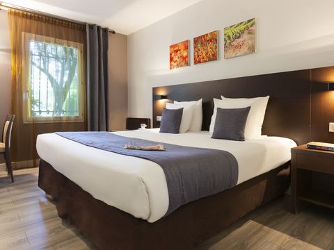 CHAMBRE 2 personnes - Chambre Double Classique - Vue Jardin