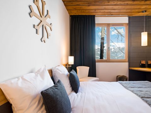 CHAMBRE 4 personnes - Chambre Familiale Deluxe - Vue Pistes & Balcon