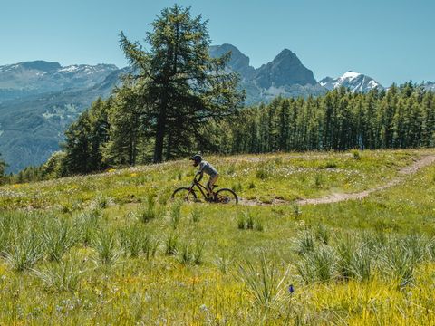 SOWELL - Marmotel & Spa - Camping Alpes-de-Haute-Provence - Image N°2