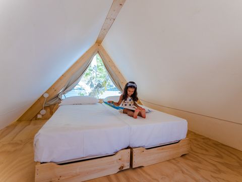 TENTE TOILE ET BOIS 4 personnes - Hanna