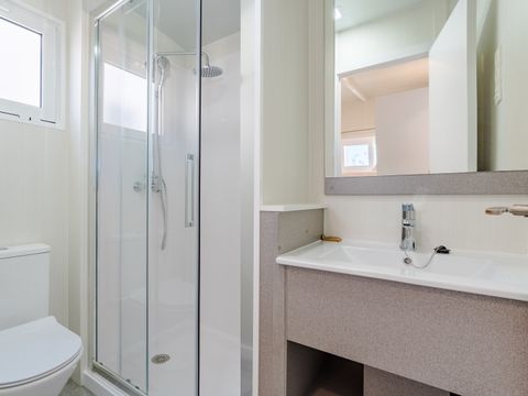 BUNGALOW 5 personnes - Bungalow Leo 4/5 pers