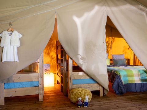TENTE TOILE ET BOIS 4 personnes - Safari Lodge - 2 chambres + Frigidaire + Terrasse