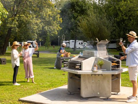 Camping Saintes Grandes Rives - Camping Charente-Maritime - Image N°8