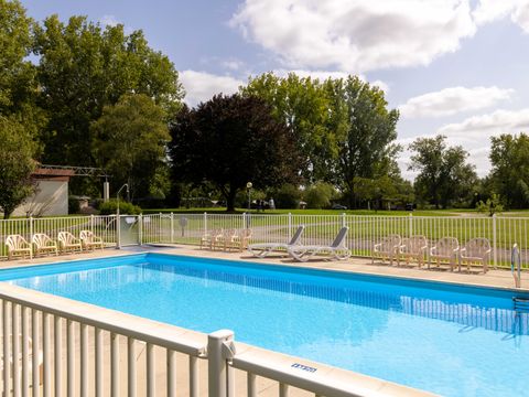 Camping Saintes Grandes Rives - Camping Charente-Maritime - Image N°3