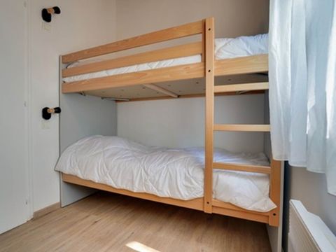 GÎTE 4 personnes - 2 chambres 