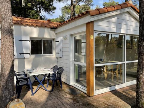 GÎTE 4 personnes - 2 chambres 