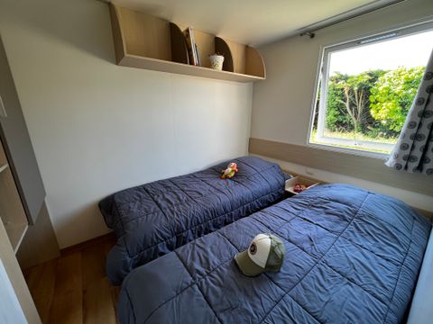 MOBILHOME 5 personnes - Confort - 2 chambres - 25m² MOBILHOME 5 personnes - Confort - 2 chambres - 25m²