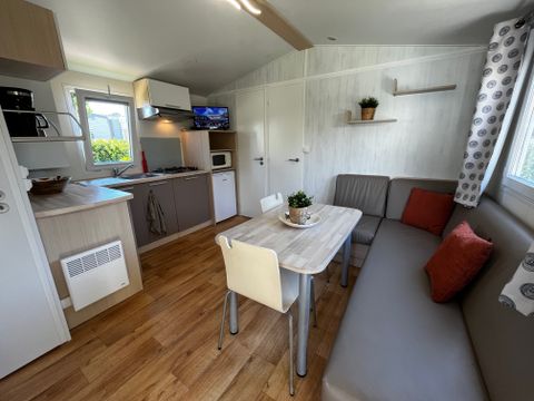 MOBILHOME 5 personnes - Confort - 2 chambres - 25m² MOBILHOME 5 personnes - Confort - 2 chambres - 25m²