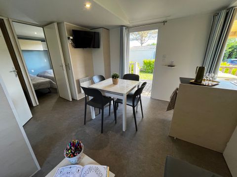 MOBILHOME 6 personnes - Prestige - 3 chambres - 34m² MOBILHOME 6 personnes - Prestige - 3 chambres - 34m²