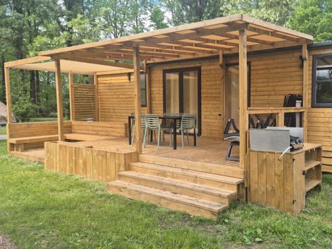 MOBILHOME 6 personnes - Prestige 3 chambres - 2 salles de bain 40m² - Côté Jardin