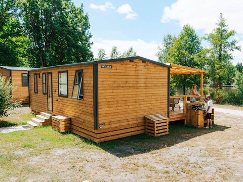 MOBILHOME 6 personnes - Prestige 3 chambres - 2 salles de bain 40m² - Côté Jardin