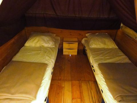 HÉBERGEMENT INSOLITE 2 personnes - Insolite Flotente