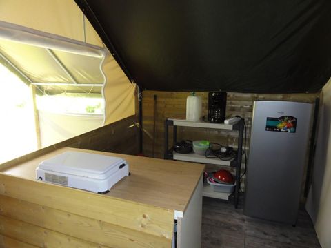 TENTE TOILE ET BOIS 4 personnes - Insolite Tente Lodge sans sanitaires 2 chambres 25m²