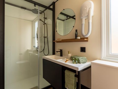 Mobilhome 6 personnes - Exclusif - 3 chambres - 2 salles d'eau - Clim.