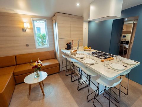 Mobilhome 8 personnes - Exclusif - 4 chambres - 3 salles d'eau - Clim. 2 modules