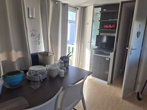 MOBILHOME 2 personnes - Mobil Home Aqua 1ch 2pers Terrasse Semi-Couverte Clim TV