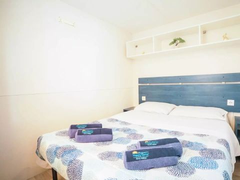 MOBILHOME 6 personnes - Mobil Home 3 Pièces 6 Personnes (5 adultes + 1 enfant -12 ans)