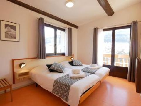 CHAMBRE 2 personnes - Chambre 2 personnes PMR