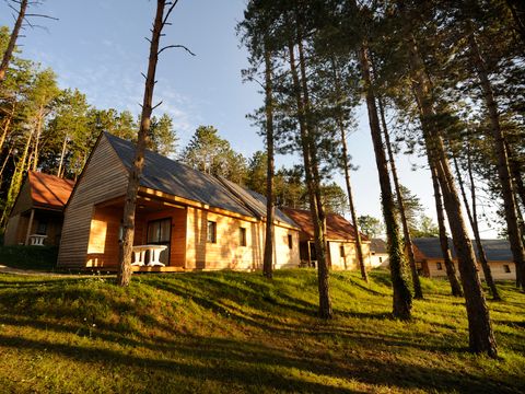 Vacances ULVF Le Domaine de Pelvezy - Camping Dordogne - Image N°5