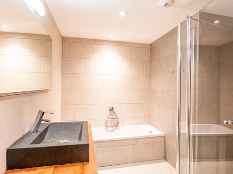 APPARTEMENT 5 personnes