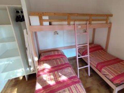 CHAMBRE 3 personnes
