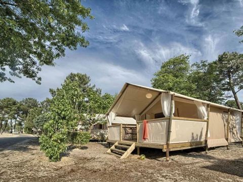 TENTE TOILE ET BOIS 4 personnes - Maasaï